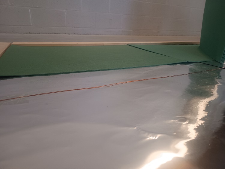 2. Preparing the floor.